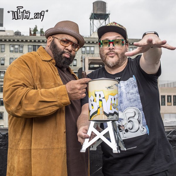 DOCTC5's tweet photo. In celebration of the 20th Anniversary of the Drew Estate we bring you the Kuba Arte Water Tower Project #kuba #kubaarte #acidcigars #drewestate #drewestatecigarss  shoutout to Brooklyn Artists @CHINOBYI #queenandrea #keoxmen #vers718 @DOCTC5 https://t.co/6YQV38FA3f