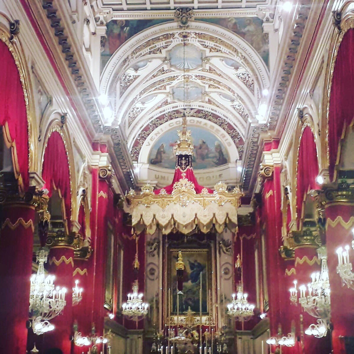 MeetRockMalta's tweet photo. There are 359 Churches in Malta &amp; Gozo and back in the days the Churches would be at the highest point of the town. Following the Church’s Dome will ensure you are closer to the Town or Village you want to reach! #MeetTheRock #Malta #FunFacts #Churches #InMalta https://t.co/JjOoKhFwah