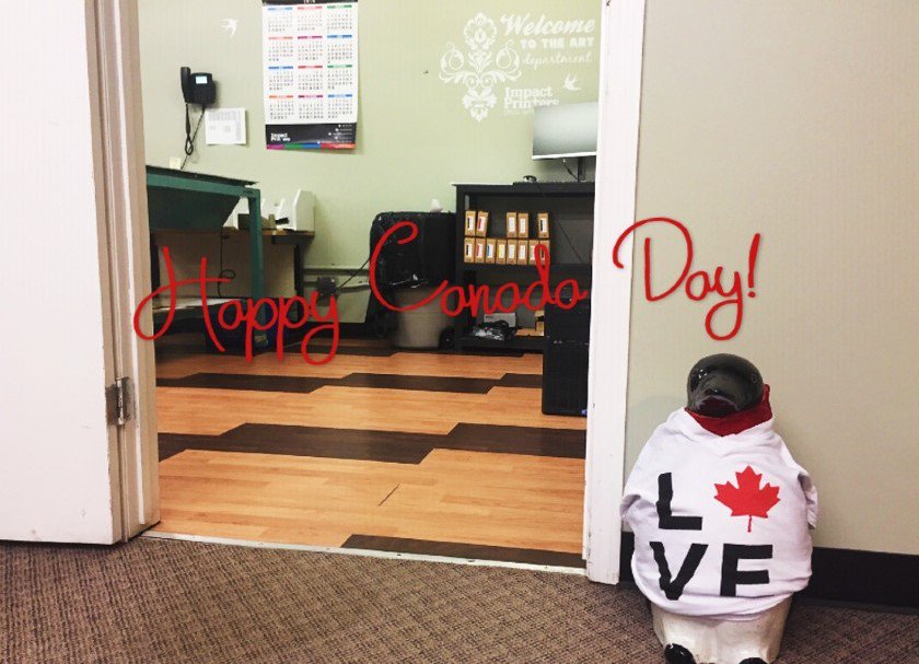 ImpactPrinters's tweet image. The Art Room mascot is ready for the long weekend!