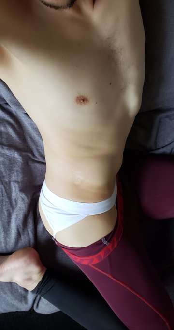 come see this hot @$$ on chaturbate https://t.co/pX6fojgDrZ @chaturbate #gay #bi #twink #cam #camming