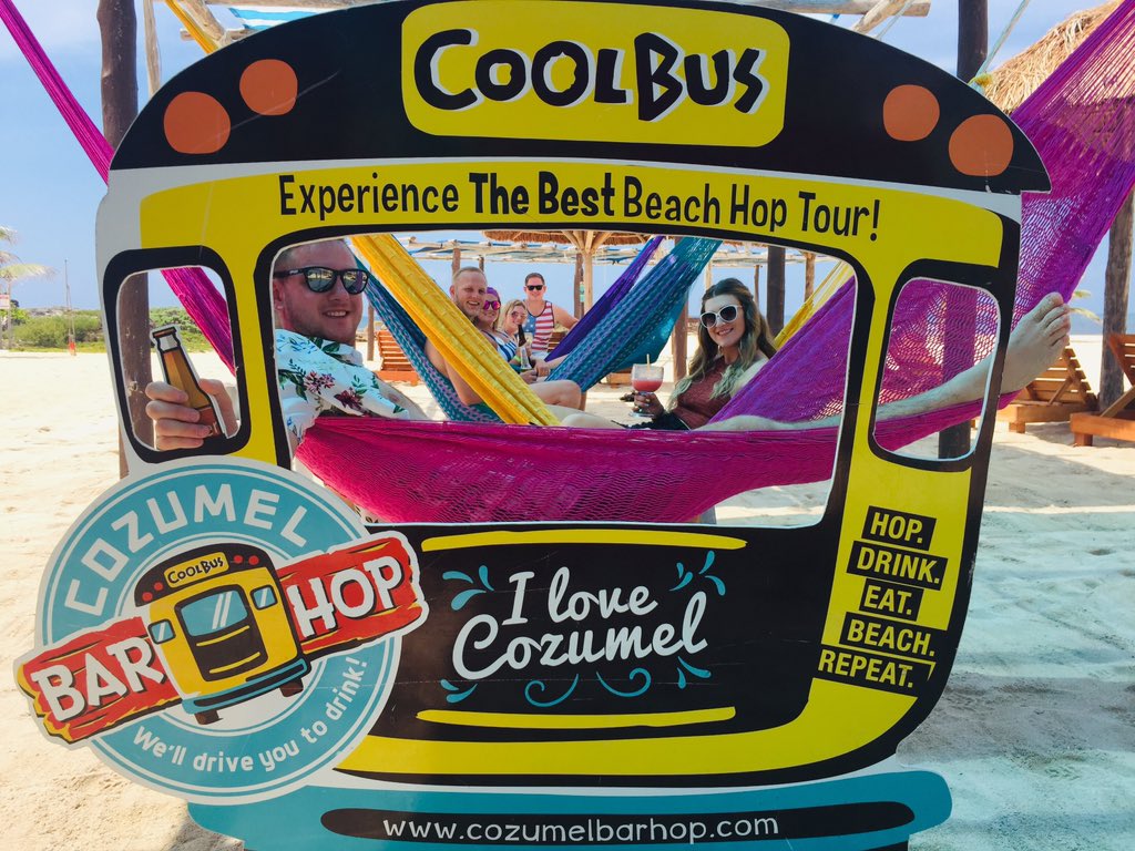 Cozumelbarhop's tweet image. Don’t miss the bus! 🌴🍹👙🚌 #YourDDinParadise