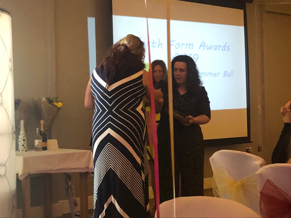 PhilipHowardCHS's tweet image. May Lewis collecting her very special Tyler’s Trust Award ⁦@TylersTrust⁩