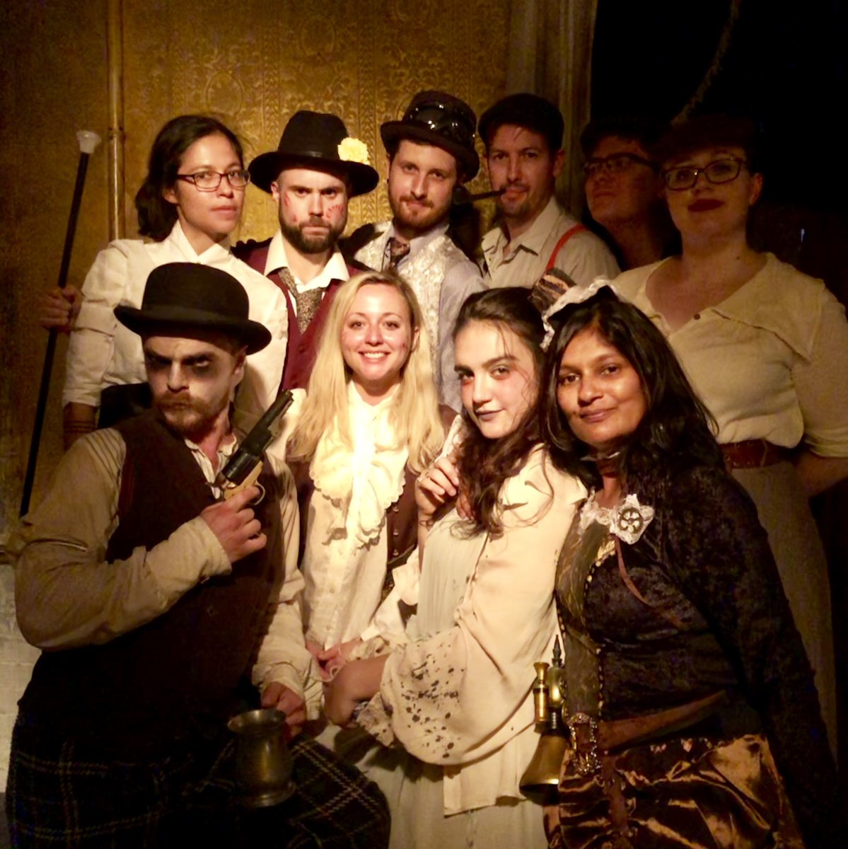 SwipeRightGG's tweet photo. Discovering dark secrets at Swell Mob immersive theatre 👻 🎭 😱 @FlabbergastT #theswellmob #puppetry #notmymaster https://t.co/Ip8XbZGdSy