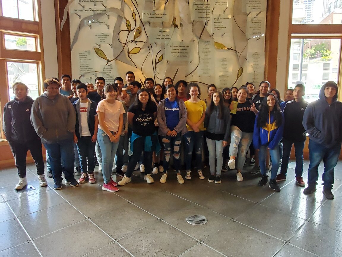 WapatoSD's tweet photo. #WapatoHS Our ☀️Summer “Survivor” Freshmen☀️ enjoying their field trip to the 🐟 Seattle Aquarium 🐠 #SurviveAndThrive #CoolKidsClub #TheLeaves #LoyalLobos #TimberWolves #Pack10 https://t.co/dr4e4M59v6