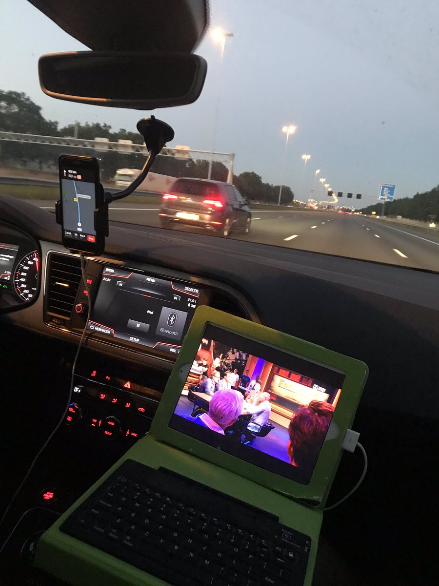 Rayman070's tweet image. Onderweg naar de GP in oostenrijk mag je dit niet missen! @ZiggoSport #ZiggoSportF1 #formule1cafe #GPAustria @TomCoronel @robertdoornboss @VanGamerenF1