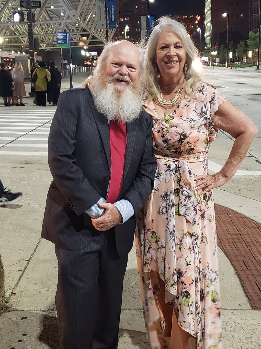 MBEmag's tweet image. Wrapped another successful #WBENCconf yesterday w Bob and Audrey @infinityphotolv and our final cover shoot of the year today for the #FallIssue 35th Anniversary.