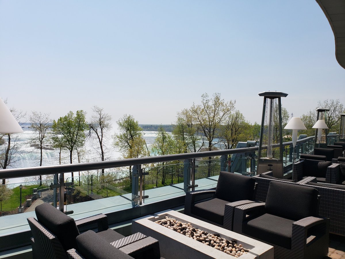 What are your long weekend plans? We are planning to enjoy the sunshine and views from R5 Patio and Bar!