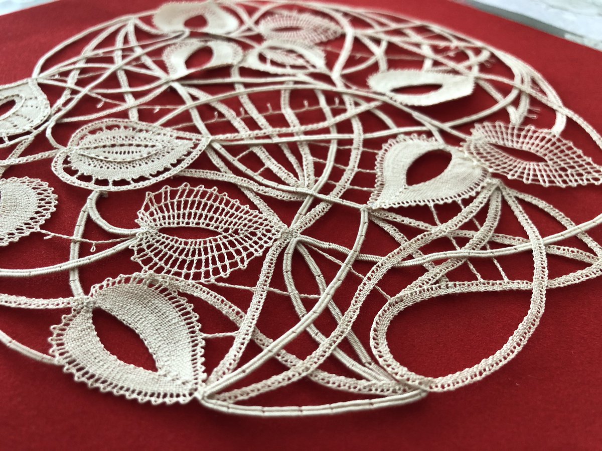 The LaceMaker Diary tweet media