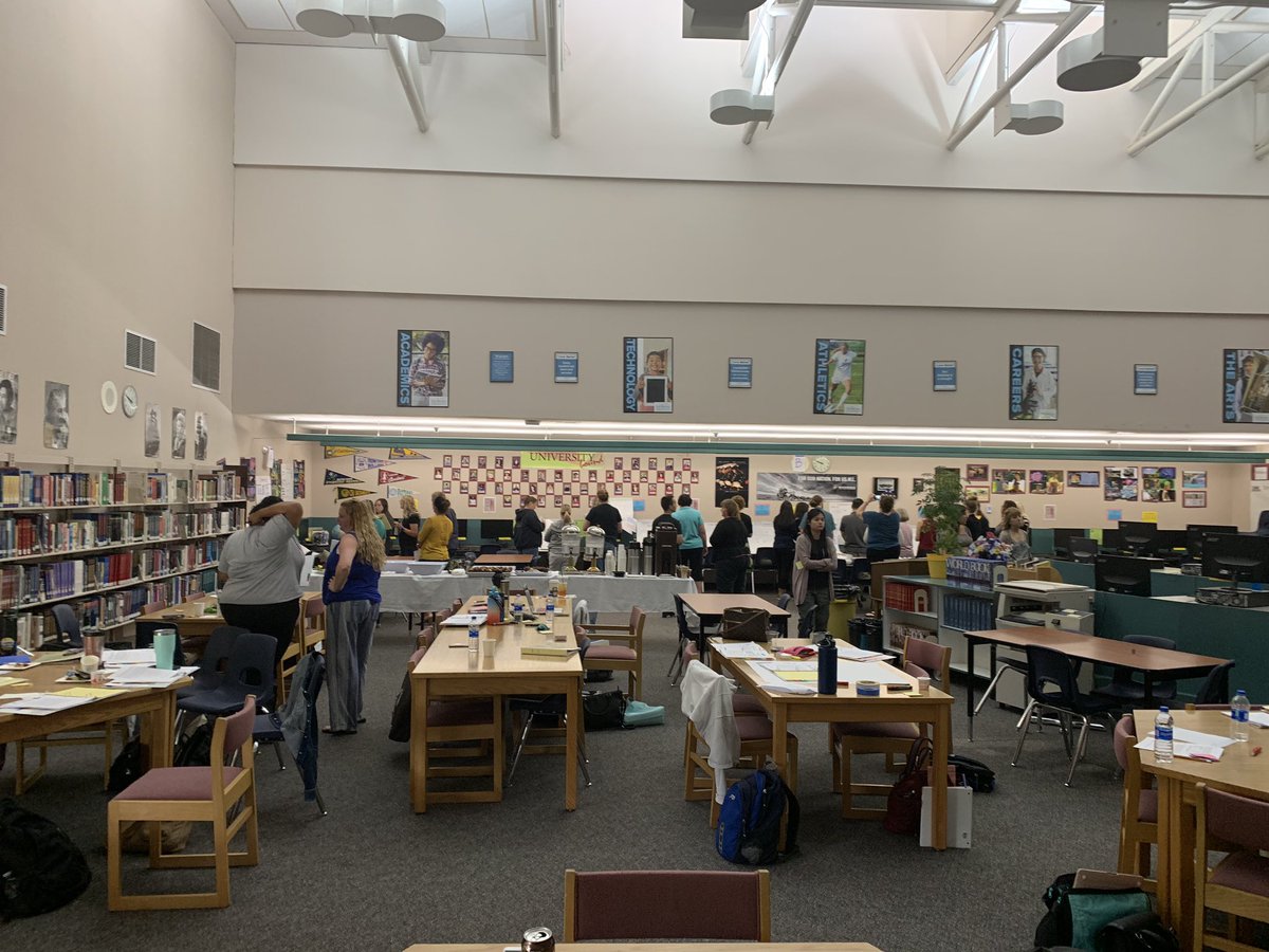 MrsReilly2WR's tweet photo. Our week with #SVMIMAC I am grateful for the opportunity to grow, learn, and collaborate. I continue to believe that we are never done learning. #mathlanguge #socialjusticeinmath @WitterRanchElem @NatomasUSD 💡#gallerywalk #fourstarrubric #mathchat https://t.co/FWHy6nzxyI
