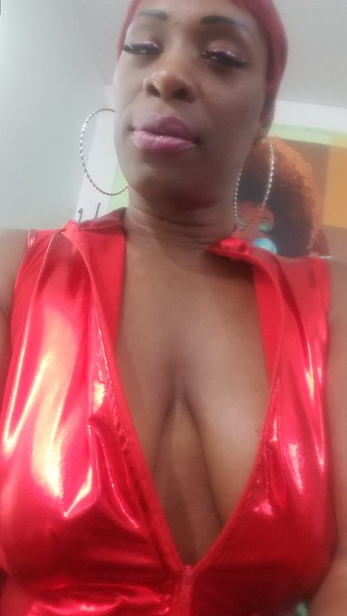 My little slave bitch! Bow down to your Queen you slow, shit licking Dog! https://t.co/rDlYF97BML<a href="/tag/matureebonysexiness"class="tags"><span>#matureebonysexiness</span></a>