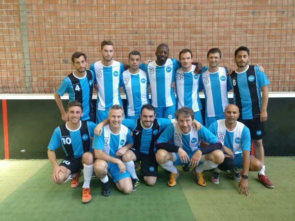 RTE_nord's tweet photo. Hier une délégation lilloise était en 🇧🇪 chez #Coreso pour un tournoi de #foot ⚽️ entre les gestionnaires 🇪🇺 de transport d’⚡️. 
✔️ Objectifs : allier sport et ateliers de travail sur des sujets #UE #SolidaritéEnergétique 
(🤫🥇nos lillois ont gagné la coupe) https://t.co/aTveCxBEhR