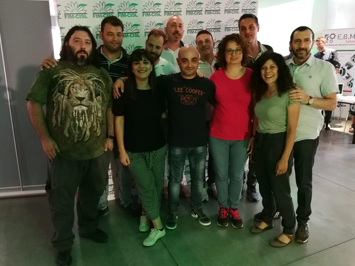 FimCislBergamo's tweet photo. #SmartUnionFim a Roma la #Fim Cisl per la sua  15^assemblea organizzativa 👉Arriva il sindacato smart la #FIM #BERGAMO c’è ! https://t.co/c3HuIpz49c