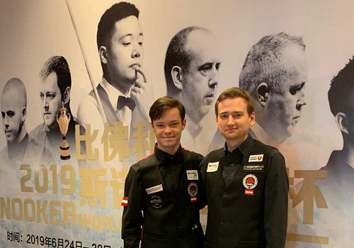austriansnooker's tweet photo. WORLD CUP 2019: Was für ein Finish 🤩
Andreas #Ploner und Florian #Nüßle schlagen Deutschland nach 0:2-Rückstand mit 3:2 und werden Gruppen-5. 💪
Alle Infos: https://t.co/K8ljHV4FH7
#147sf https://t.co/n4N4EfH5FD