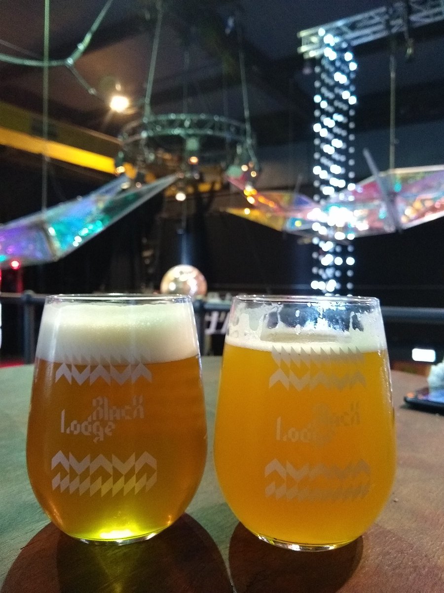 EventsScouse's tweet photo. Don't miss out on @Livcraftbeerexp at the @iwfactory!! @GibberishPub  'Mochacino White Chocolate Stout' &amp; @TheWhiteHag 'Bran &amp; Sceolan'! Personal favourites, but plenty more to try!! An don't forget our friends over at Vietnom an their famous Bun Cha!! 🍺🍻🍜 #LiverpoolBeerWeek https://t.co/A7LQQlYglG