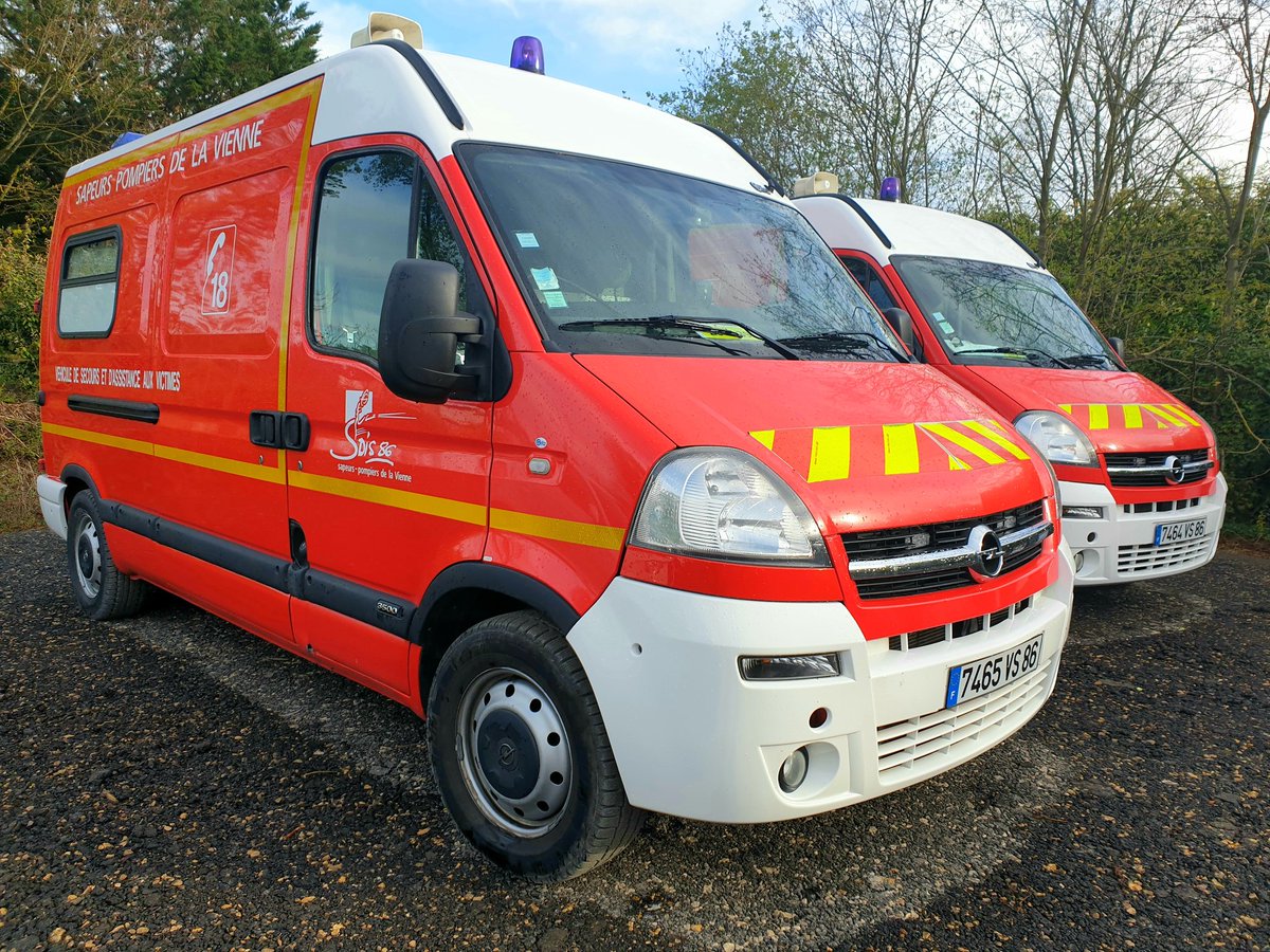 sdis86's tweet photo. #Canicule #Meteo86 - Aujourd'hui, vendredi 28 juin, les sapeurs-#pompiers de la #Vienne86 ont enregistré 462 appels depuis 7h & 121 depuis 19h30.
Ils ont réalisé 55 interventions secours d'urgence aux personnes #SUAP à cette heure. https://t.co/ANUN4iYtrf