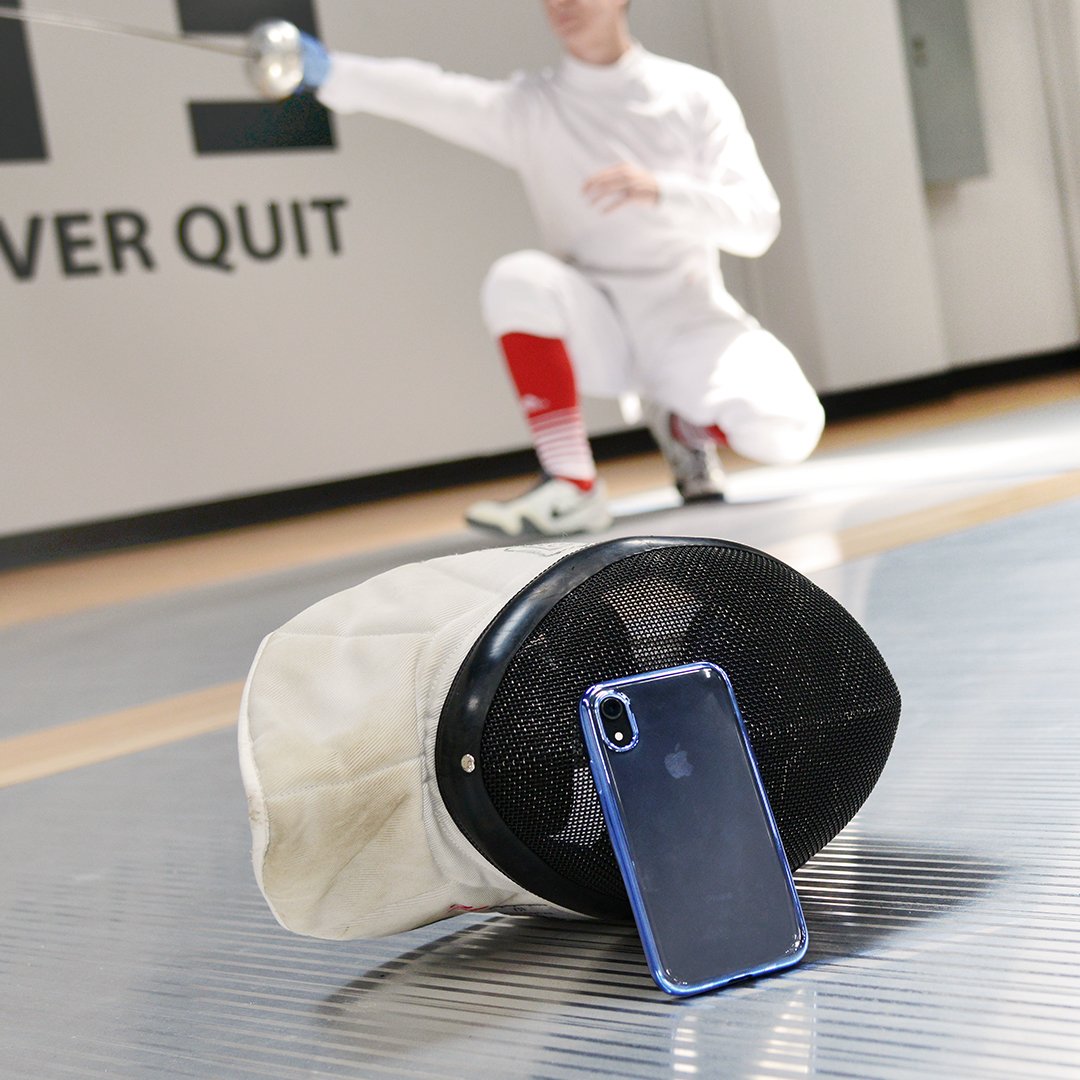 supcase_atl's tweet photo. En garde π€Ί Search "electro by supcase" on Amazon or find it here: https://t.co/fHdrqZqyTd #ubelectro #supcase #apple #iphonexr #fencing https://t.co/SFdiq1hKAe