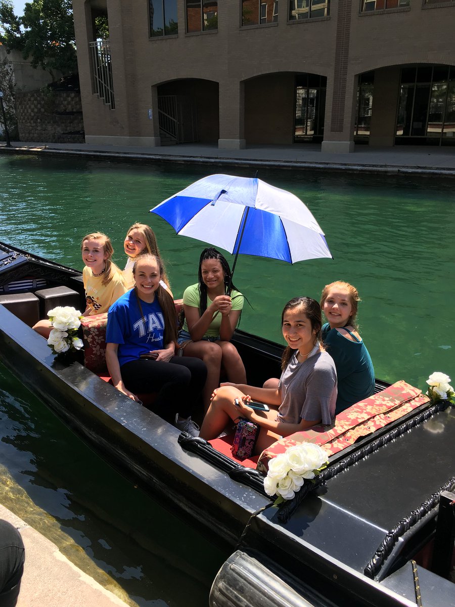 TAVHouston's tweet photo. #14Black enjoying Indianapolis! โ๏ธ๐๐#MissingEmma #SummerVibes #GJNC https://t.co/KGmPnjaLRF
