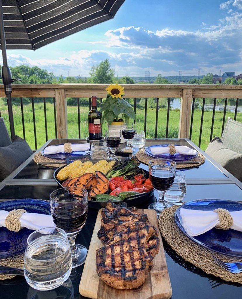 Zimmysnook's tweet photo. Kicking off the #CanadaDay 🇨🇦 wkend w/grilled pork chops marinated in Maple🍁syrup.Served w/grilled corn, peppers,Chinese broccoli, sweet potatoes &amp; jalapeños.
Have a great weekend!
The entire meal was grilled on my Weber Summit S-470 gas grill,thx to @webergrillsca #WeberPartner https://t.co/FHj1mOyxEJ