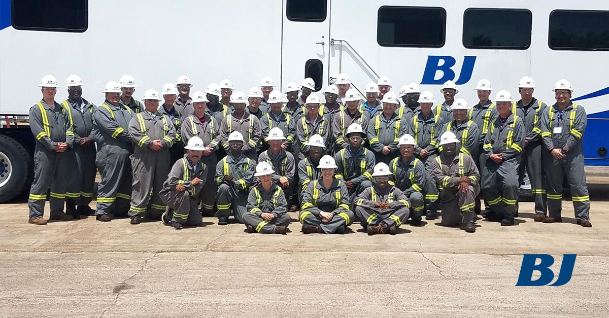 BJ_OFS's tweet photo. Congratulations to our recent Recruit to Ready training class graduates! Welcome to the BJ team! #HowWeWork #BJServices #BJHRO #SeeYourselfatBJ https://t.co/hiBoJLK04h https://t.co/5T0fJGdHZx