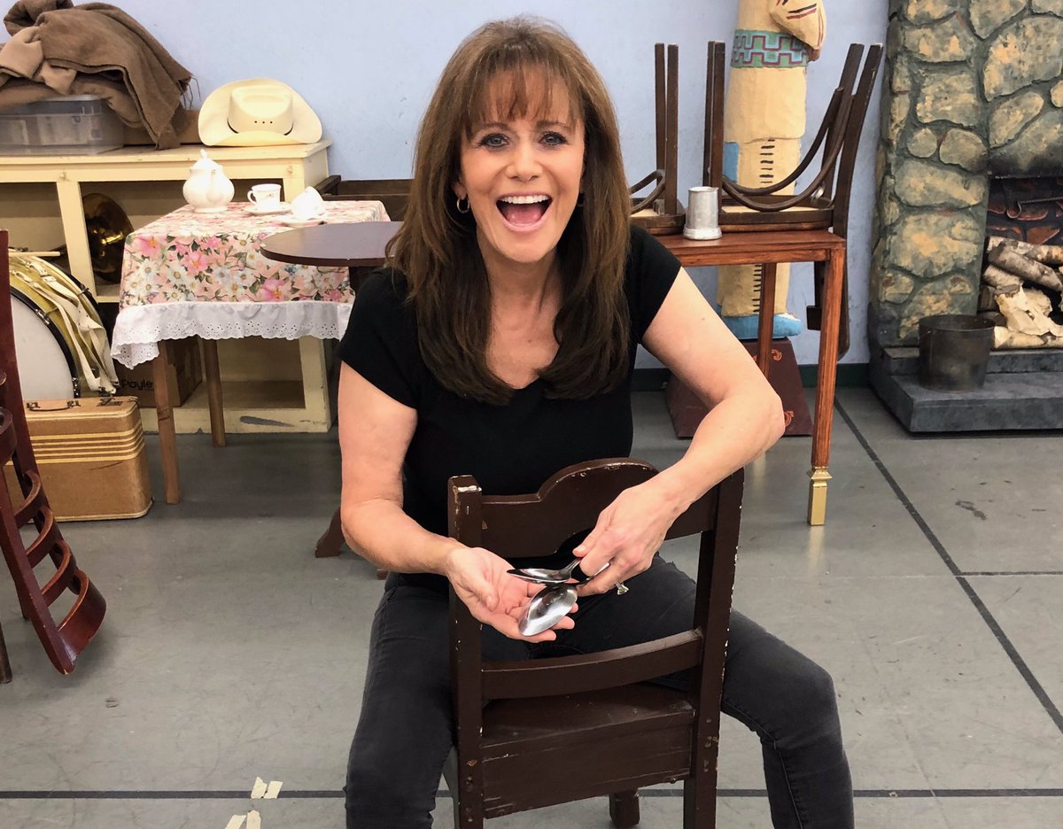 mandrell_louise's tweet photo. My sister Irlene will be so jealous when she finds out l play the spoons, especially after all the grief we gave her growing up. 
We knew she would be a great drummer, because anything laying around became a drum stick!
#LouiseMandrell #IrleneMandrell #CalamityJane2019 #FridayFun https://t.co/WiGjyIEqsQ
