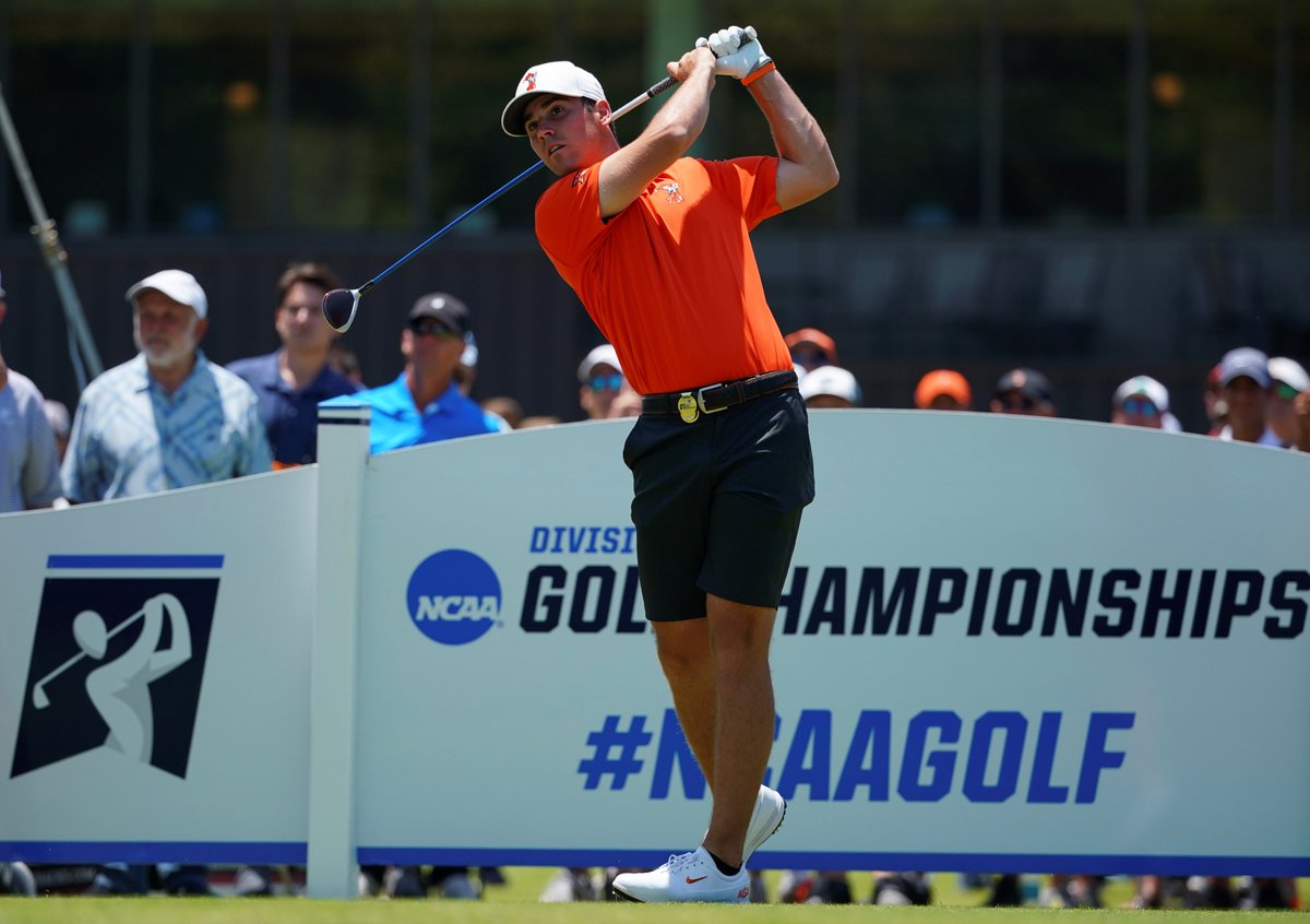 GolfChannelPR's tweet photo. Saturday at 2 pm ET, @NBCSports will air the finale of 'Driven', a college docu-series executive produced by @RickieFowler & @JustinThomas34, recapping the 2018-19 golf seasons for @AlabamaMGolf, @AuburnMGolf & @OSUCowboyGolf. RELEASE: https://t.co/X4URto0xN4 #DrivenGC https://t.co/7pMaTkMZrM