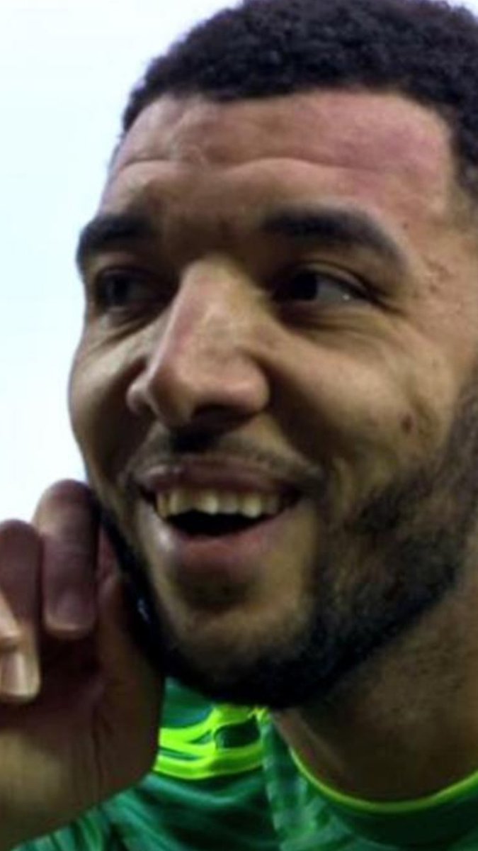 Daft clobber aside, always knew this lad had taste...