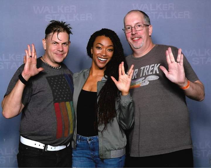 janewayfan's tweet photo. #PhotoOpFriday the beautiful @SonequaMG!! https://t.co/AIzz3Hn1xB
