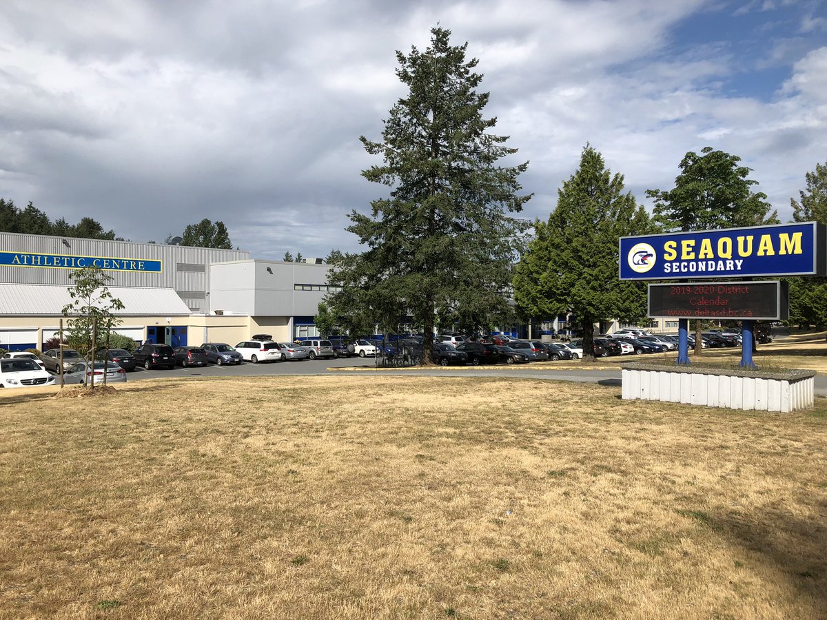 mrsharpess's tweet image. Thank you to the @SeaquamS community for a great end to my career in @deltasd37 I wish my colleagues all the best for a happy and relaxing summer and look forward to my new start in @sd42news