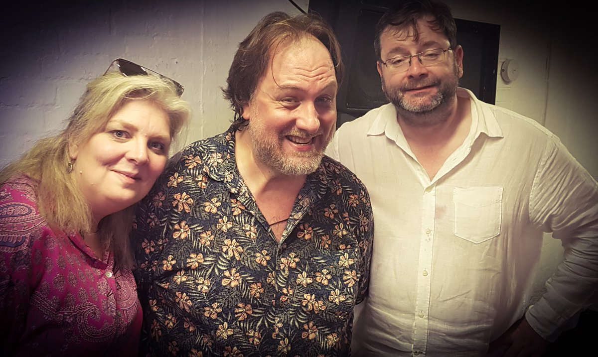 irjaynie's tweet photo. @MitchBenn Mitch Benn, Thank you! Great night, lots of fun. Arthur not as drunk as he looks 😄 x https://t.co/2mOyfQO2K5