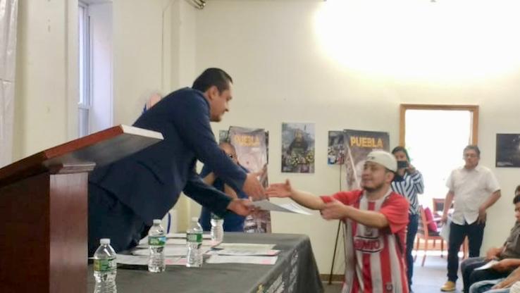 Estamos comprometidos con nuestros hermanos migrantes que viven en el extranjero.

Por ello, a través del <a href="/migrantepoblano/">IPAM</a> entregamos actas de nacimiento y otros documentos oficiales solicitados a paisanos Puebla en Nueva Jersey, Estados Unidos.