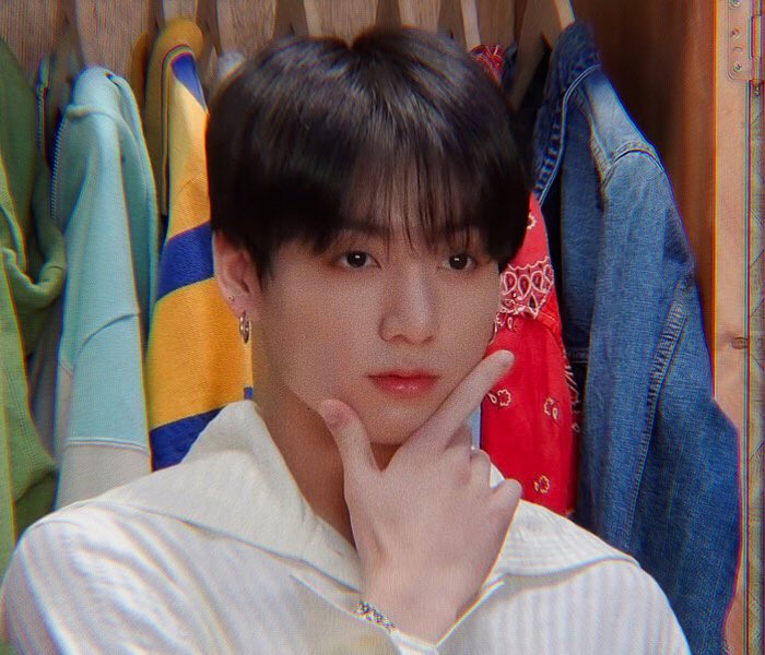 jungkook pics tweet media