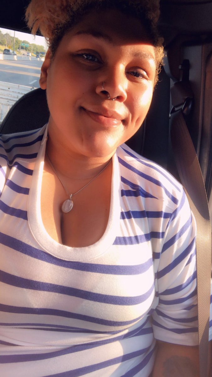 jadeeealexaaa's tweet photo. I have #flawlessskin someone should sponsor & use my face lmao #perfectskin #nopimples https://t.co/y1JdOpEMB6