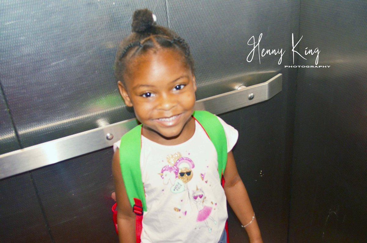 Lizzy King Photography tweet media