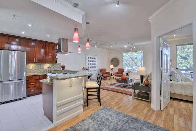 SuzanneBakhtia3's tweet image. Come see this beautiful home at my open house at 929 E El Camino Real #114E Sunnyvale, CA 94087, from 5PM-7:30PM! It will be hosted today, Saturday, and Sunday! There will be champagne, wine, and hor d'oeuvres today. 😊