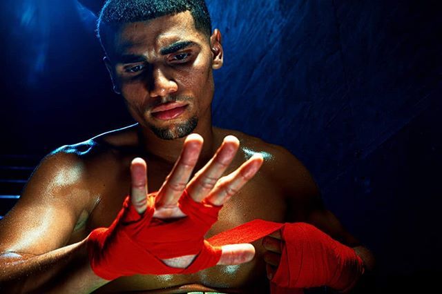 AlexisCuarezma's tweet photo. He's lacing them up today. @amb_show get it bro 🙏🏼 show everyone what you're capable of. Wishing you the best 
#teamcanon #profoto #boxing #boxingportrait https://t.co/k3sXqakab4