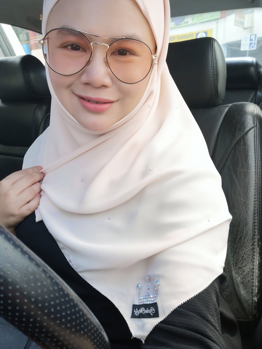 Tudung Ketat Twitter પર શ ધ
