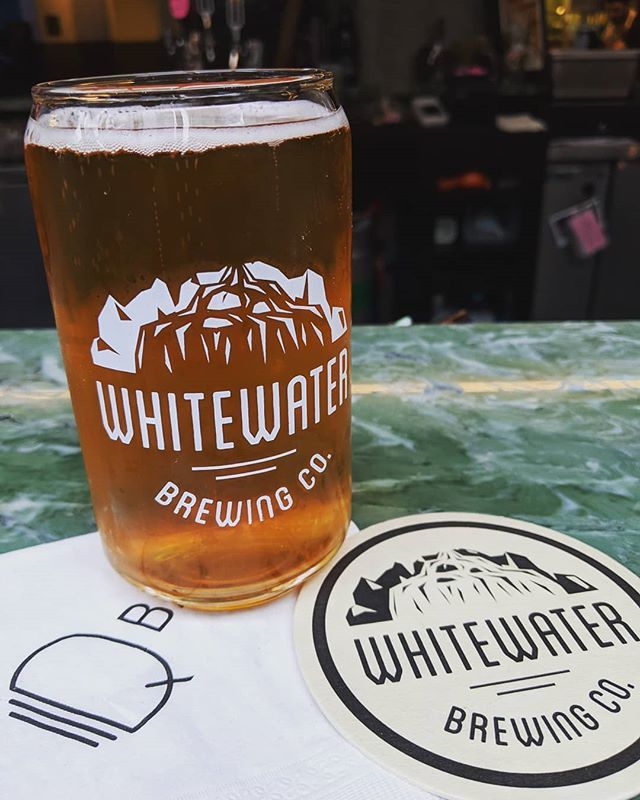 SlaterOnTheMic's tweet photo. Helloooo Blood Orange Sour from @whitewaterbrewingco on tap at @qbarottawa #omnomnom#Beergal #beergeek #beerporn #beertography #beersofinstagram #beerstagram #instabeer #craftporn #craftappreciation #craftbeerporn #craftbeerlover #craftbeer #cheers #thisgaldrinkscraft https://t.co/MMCoX3Y57m