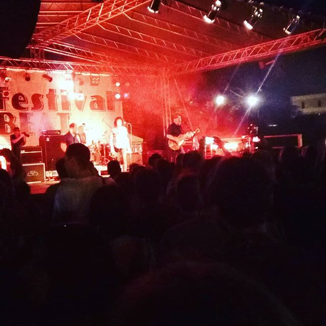 irudiband's tweet photo. Best Italian festival, the Mecca of Sixties garage/psych/beat, Festival Beat in Salsomaggiore. Now on stage: The legendary Cynics!
#festivalbeat #salsomaggiore #garagerock #psych #beat #thecynics #bestitalianfestival https://t.co/dVggHvyIw9 https://t.co/8rpVGpwvnq