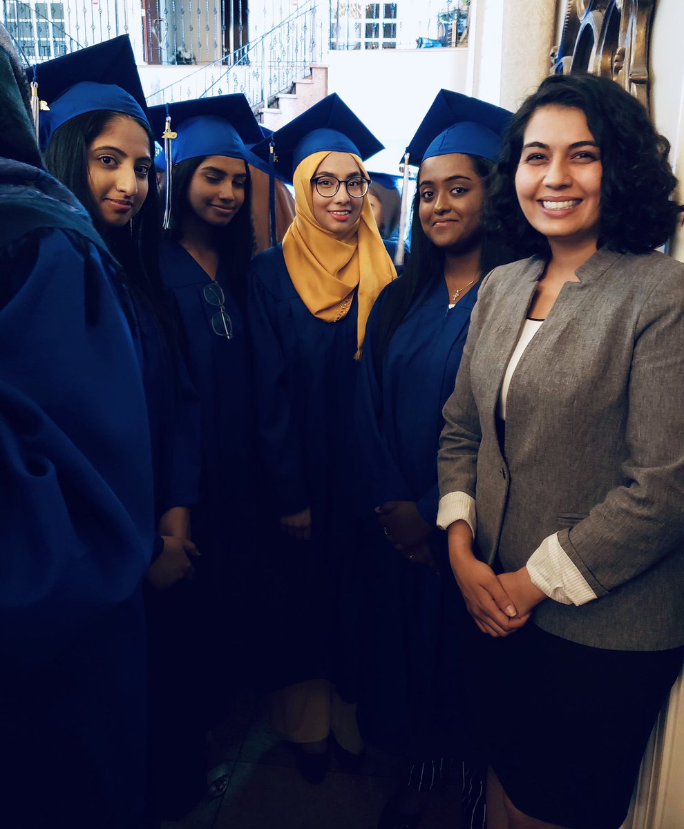 Sara Singh tweet media