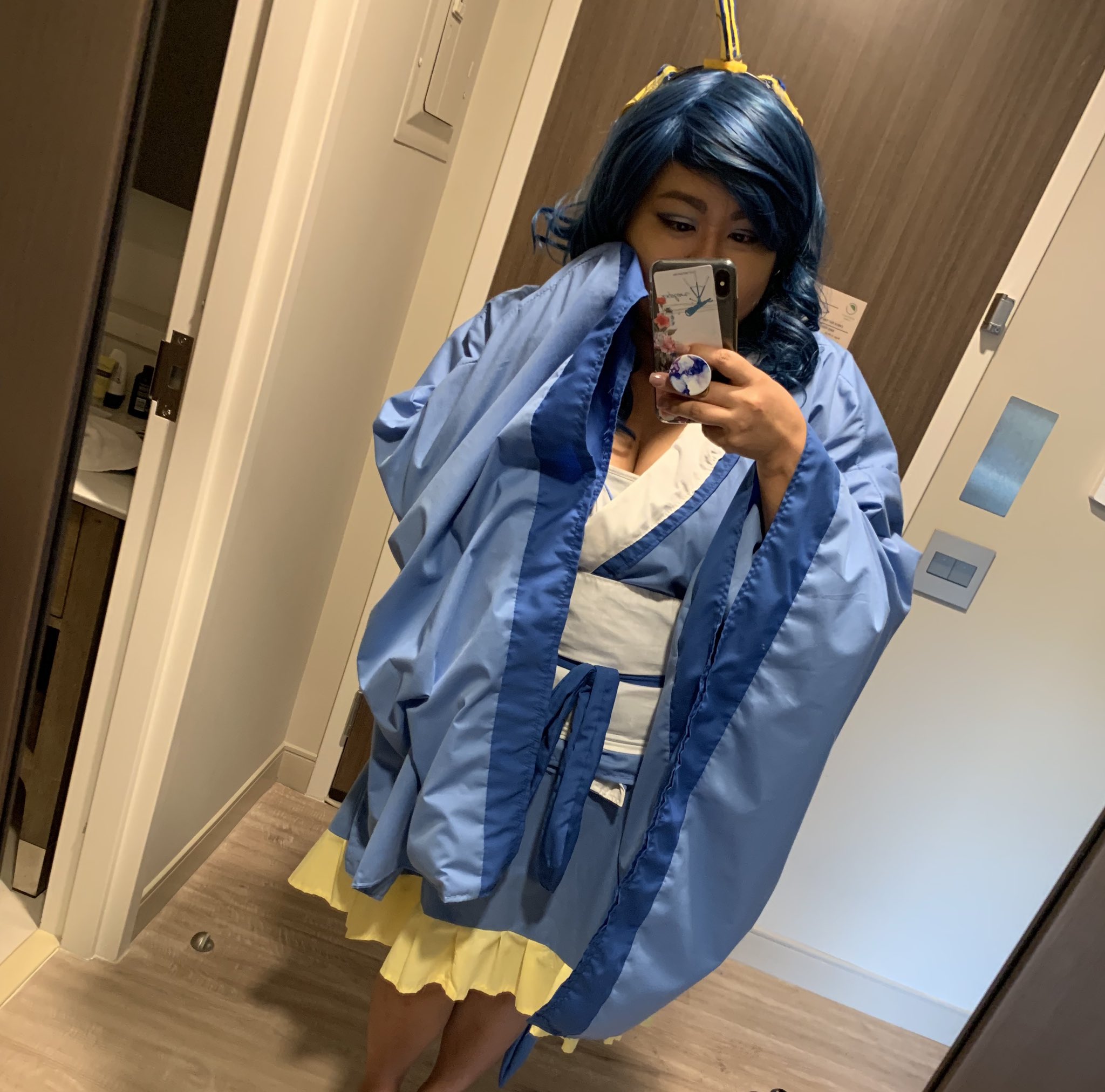 Rice Bunny 🍚🐰 on X: Fuck it why not. Its my twitter and I will do what  I want. Cosplaying as a Vaporeon. [Kimono Inspired Vaporeon]💙  t.corFwl0SkW1W  X