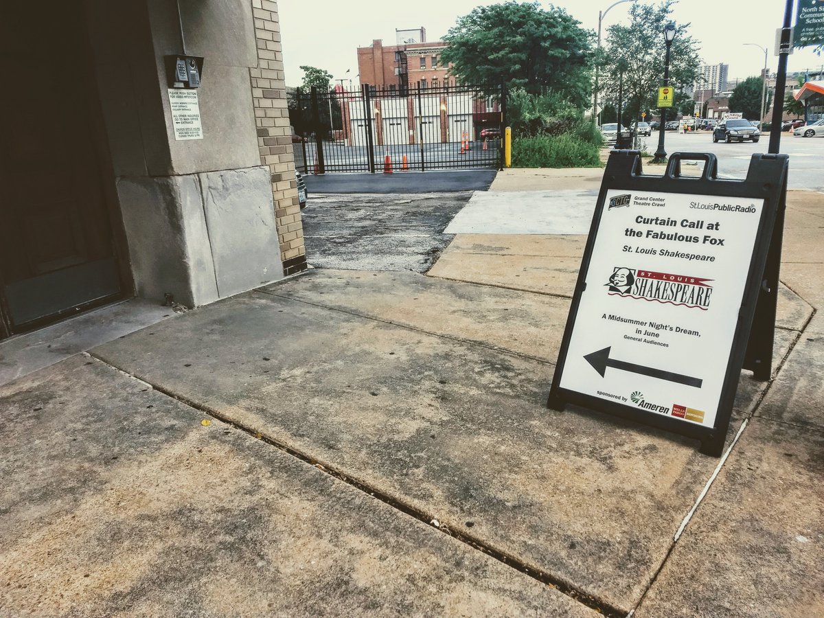 AutumnRinaldi's tweet image. TLT, @stlshakespeare, and @GatewayOperaSTL at the #grandcentertheatrecrawl