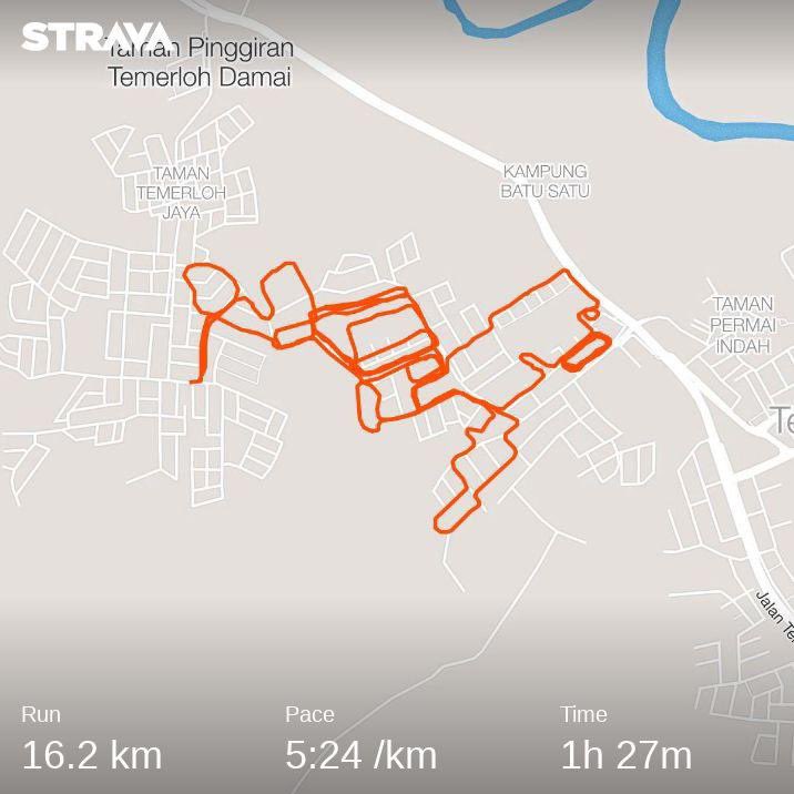 fwzanr's tweet image. 16k session with @iamhaziqzamri.

Can’t catch up after 15k, i was on my on for 1.2km. Looking forward for more session with your team, mate. Keep on running.

#wrun
