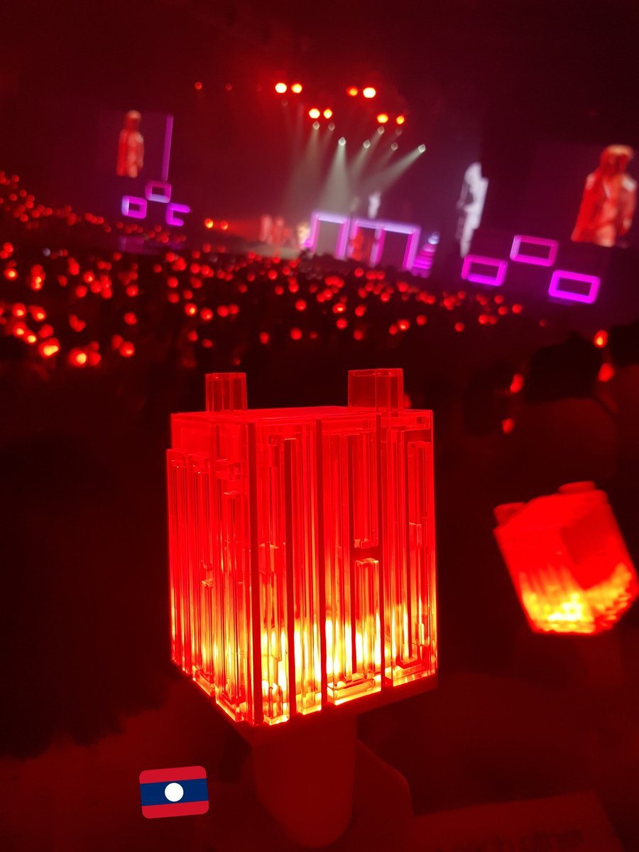 GYUWOO_LAOS's tweet photo. 190621 ຄິດຮອດເດ 💚💚💚 #NCT127_NEOCITYinBKKDay1 https://t.co/W7eyA2j77c