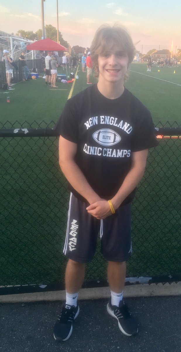 bigchaddy123's tweet photo. Congratulations lil bro @Ethan_Felix50 n his team Frosh/Soph #NEelite @EliteFBClinics WIN their Champsionship game! Them jerseys cant be bought! only earned! @XPAMass @MissionAE @LegacyNE7v7 kid played anywhere he was asked! #keepimproving #incrediblyproud #kidworkshard https://t.co/801UeR4Xtc