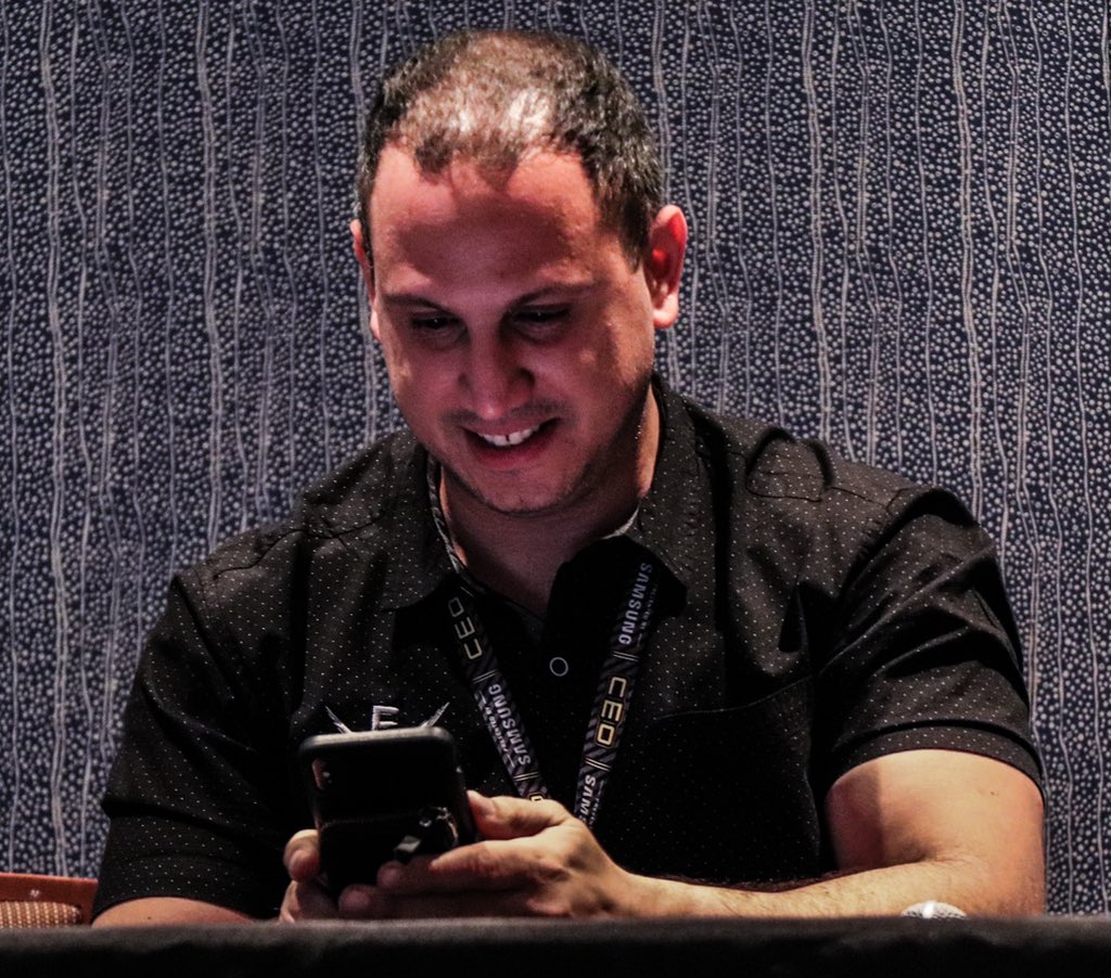 IssitaMarie's tweet photo. Alex Jebailey discussing 10 Glorious Years of Community Effort Orlando (CEO), the importance of establishing those working relationships with people who believe in your visioN and looking at the future when executing your goals #CEO2019 #Jebaited #Jepodcast https://t.co/ensg33iTdK