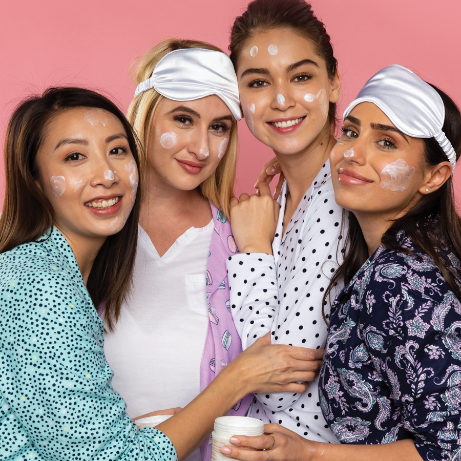 It’s cold outside and staying in is the new going out, so why not invite your favourite people over for a warm and cosy beauty night in? Ask your Consultant about booking your girls’ night in today or call us on 1800 802 151.