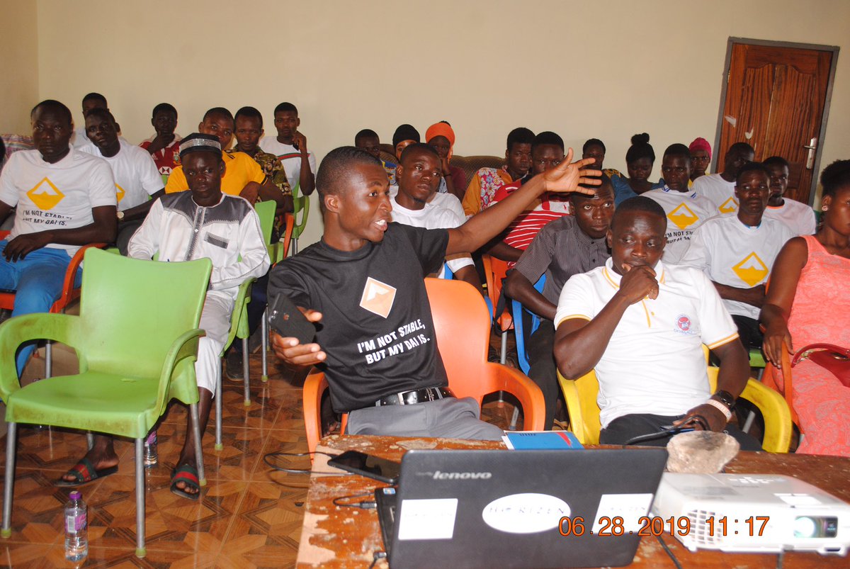 mmustaphayakubu's tweet photo. I had the #opportunity at Maker DAI’s #Meetup to introduce and present to over 60 attendees on the @CoinText and @Anypay_ remittance solution, the #BCH, SLP and the USDH on June 28, 2019 in Zabzugu, #Ghana. @KaeptnKook @derrickjme @vinarmani #CoinText #Anypay #Crypto https://t.co/vBI4zMuzGm