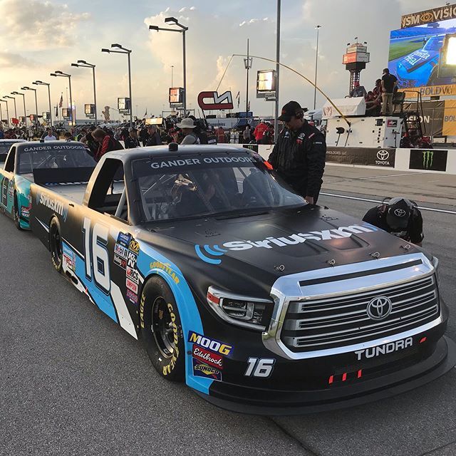 It’s race time for the NASCAR Gander Outdoors Trucks at Chicagoland Speedway.