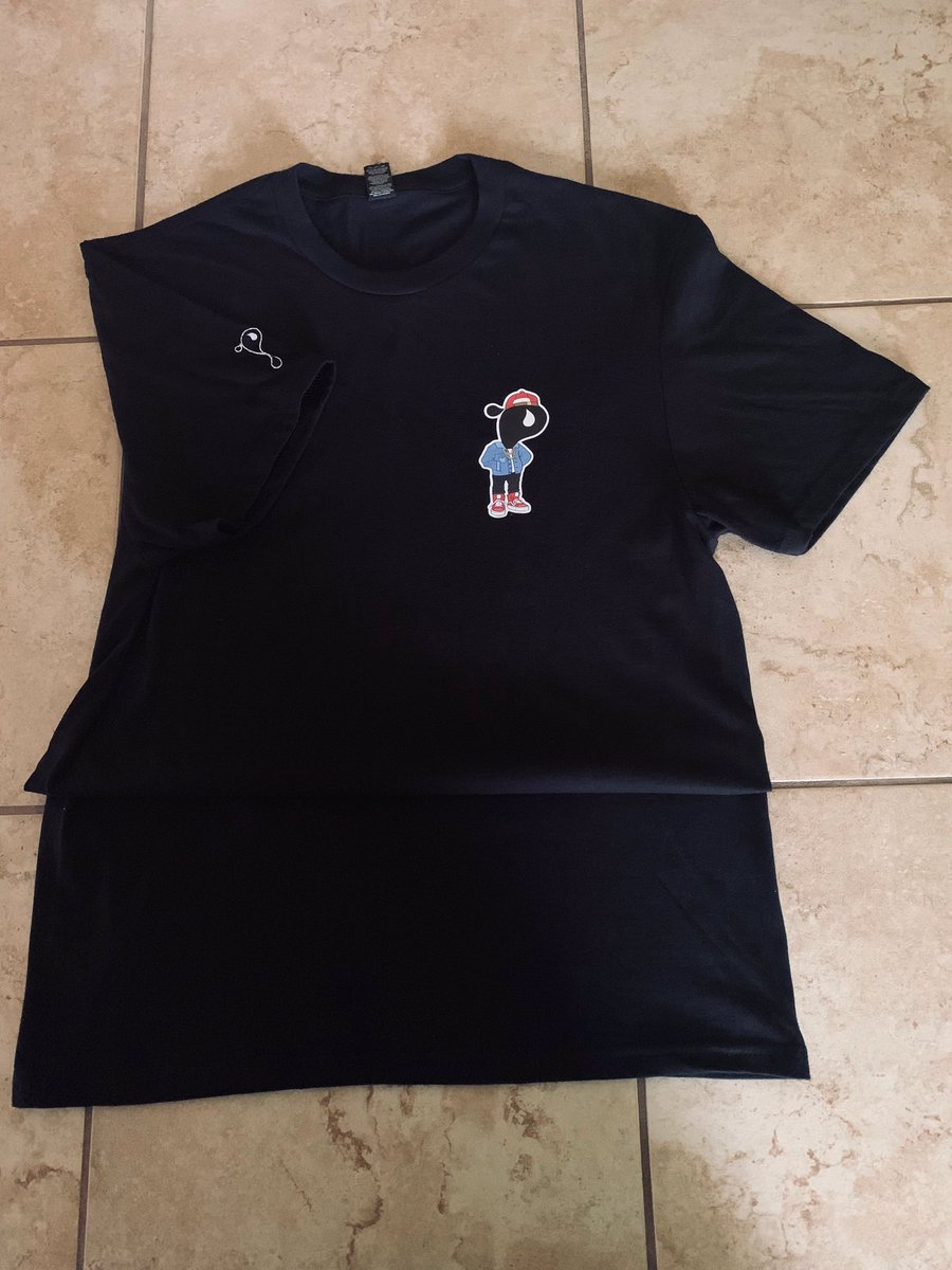ThreadsPure's tweet photo. Took forever to get this perfectly imperfect picture but we got the job done. Only a couple of sizes left, you can inquire about any color and size through DM or email. #PureThreads #ThePeoplesCompany #newyork #miami #losangeles #fashionblogger
🤔🤔 https://t.co/a95UJmA1lG