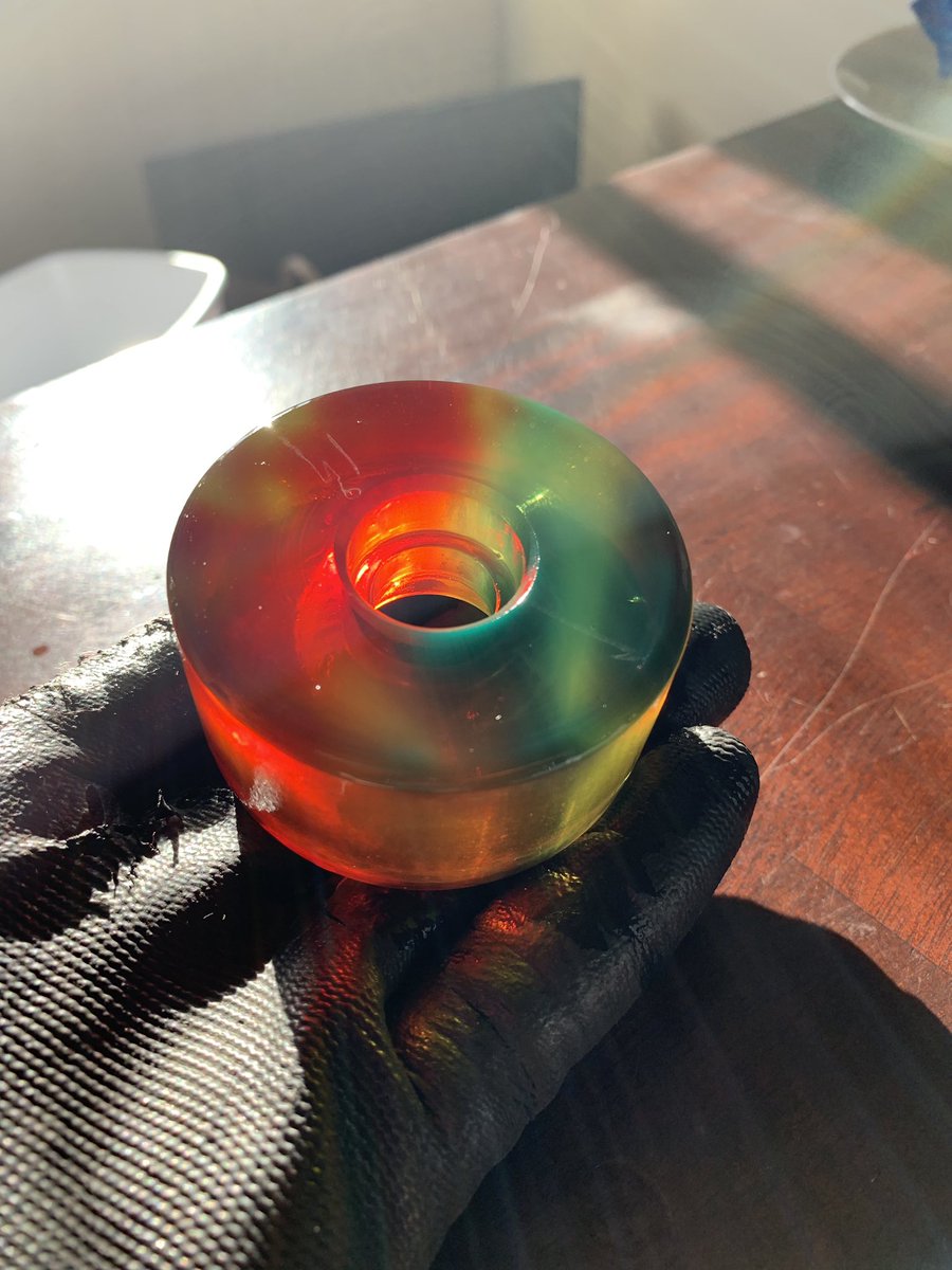 AdairWitThaHair's tweet photo. Yo off the shelf wheels could NEVER๐ญ๐ฆ #Rollerbones @Roller_Bones #DreamSk8sByChris https://t.co/FHjR4tHhS5